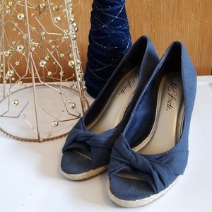 Adorable denim wedge heels